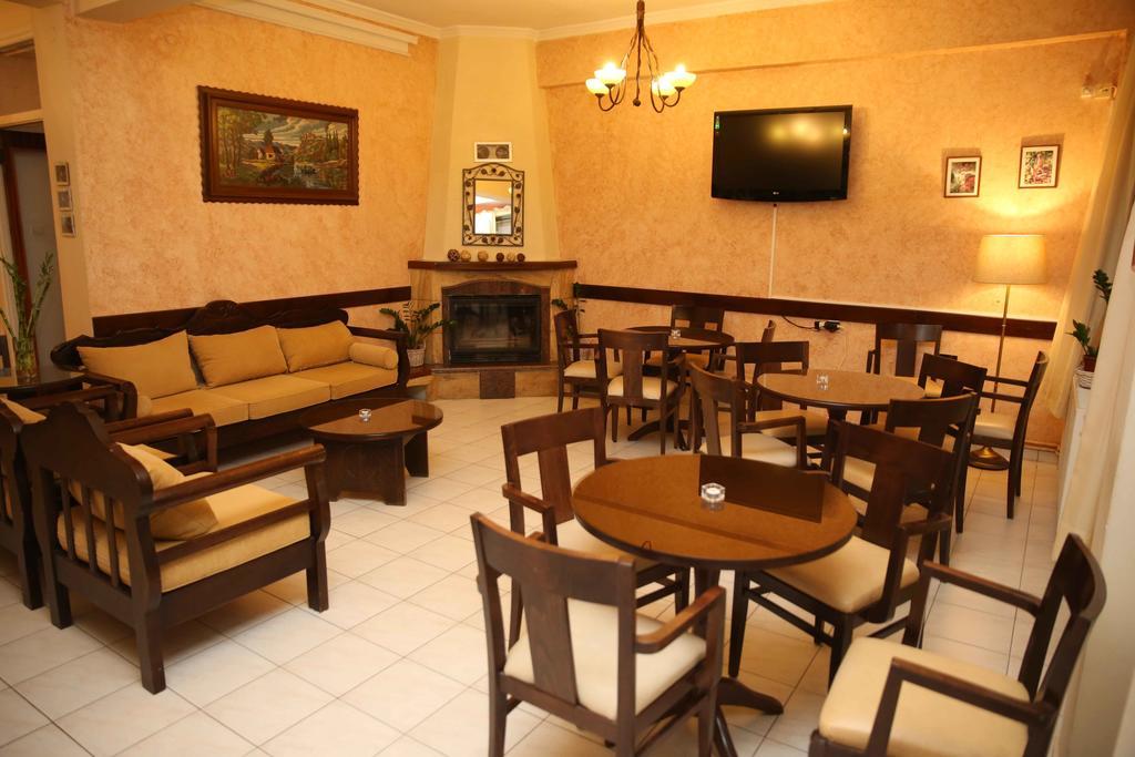 Anixis Hotel Loutra Ipatis Zewnętrze zdjęcie